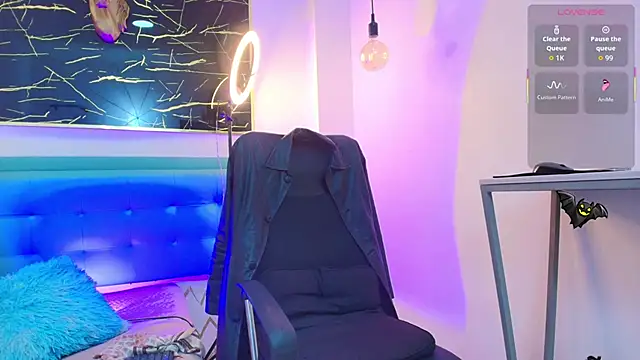 Bella salvatore online show from 11/28/25, 09:26