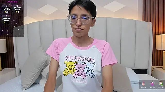 Marge lasander online show from 12/17/25, 01:32