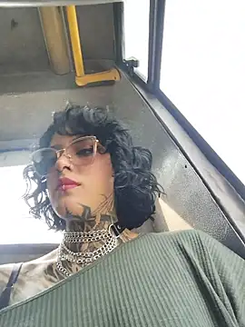 Snapshot of taaylor33 chatting on 02/10/26, 07:35 taaylor33 online show from 02/10/26, 07:35