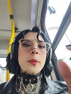 Snapshot of taaylor33 chatting on 02/26/26, 08:53 taaylor33 online show from 02/26/26, 08:53