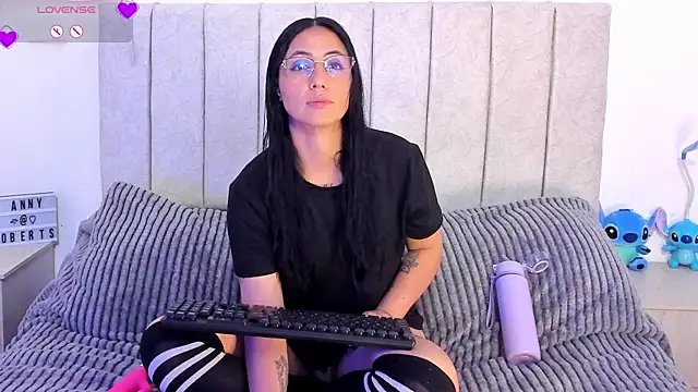 anny roberts online show from 11/14/25, 11:08