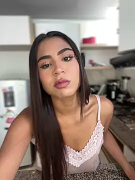 HaileyBaldwin online show from 01/09/25, 07:18