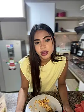 HaileyBaldwin online show from 01/09/25, 03:36