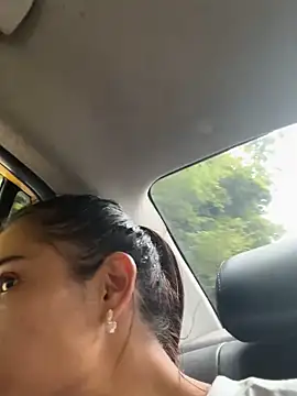 HaileyBaldwin online show from 02/05/25, 06:37