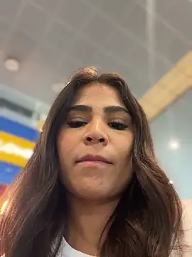 HaileyBaldwin online show from 03/04/25, 08:05