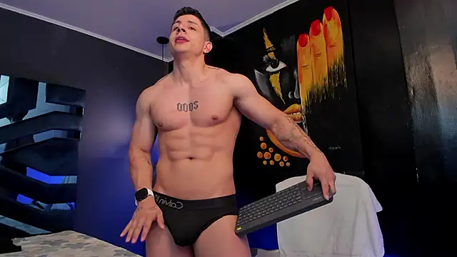 Johan Williams 07 online show from 03/24/26, 05:18