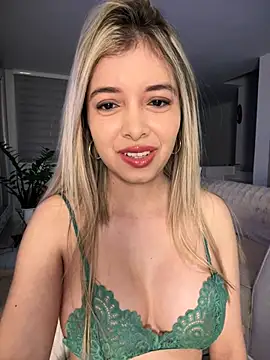 Snapshot of carolina__star chatting on 01/13/26, 02:26 carolina star online show from 01/13/26, 02:26