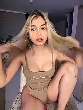 Snapshot of carolina__star chatting on 01/16/26, 02:48 carolina star online show from 01/16/26, 02:48