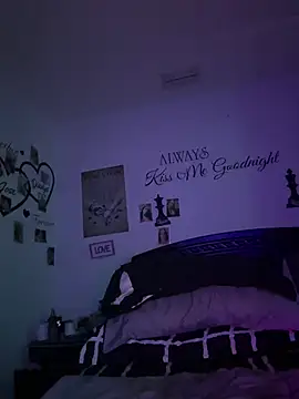 DeeLight124 online show from 03/07/26, 07:26