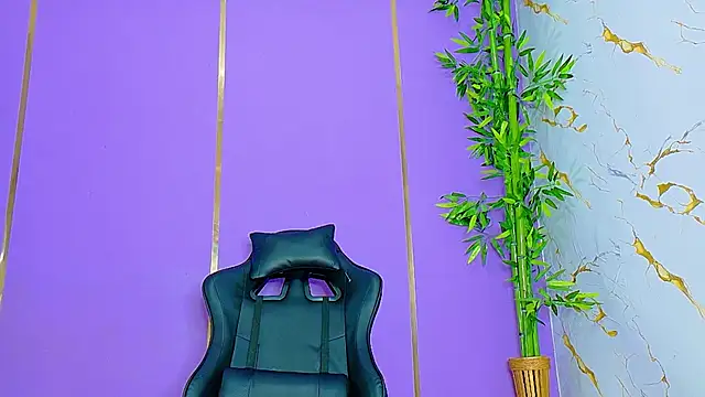 scarlet-jonesx online show from 09/24/25, 04:57