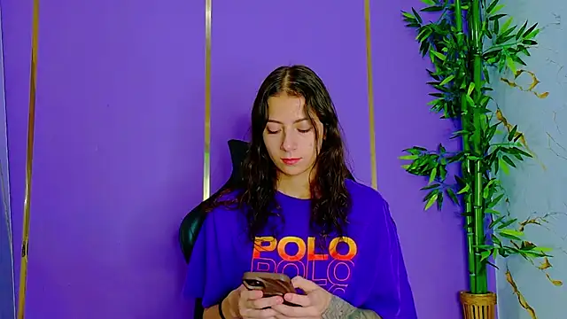 scarlet-jonesx online show from 09/28/25, 02:46