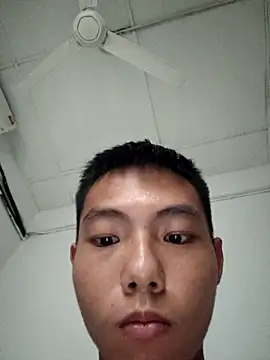 Snapshot of LiuQianXi5726 chatting on 01/19/25, 06:42 LiuQianXi5726 online show from 01/19/25, 06:42