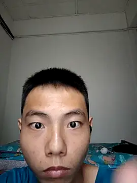 Snapshot of LiuQianXi5726 chatting on 03/04/25, 04:38 LiuQianXi5726 online show from 03/04/25, 04:38