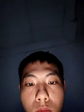 Snapshot of LiuQianXi5726 chatting on 02/05/25, 04:36 LiuQianXi5726 online show from 02/05/25, 04:36