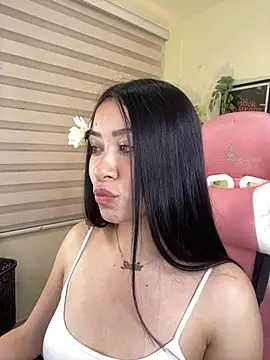 Snapshot of Starliee__ chatting on 02/10/26, 01:26 Starliee online show from 02/10/26, 01:26