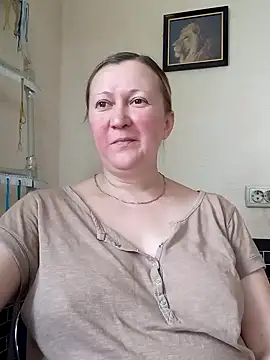 blondyaguar online show from 11/29/25, 08:36