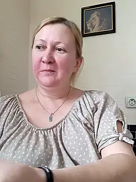 blondyaguar online show from 12/02/24, 11:18