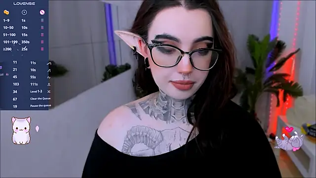 Snapshot of Dixi_Pixi_ chatting on 03/01/25, 05:42 Dixi Pixi online show from 03/01/25, 05:42