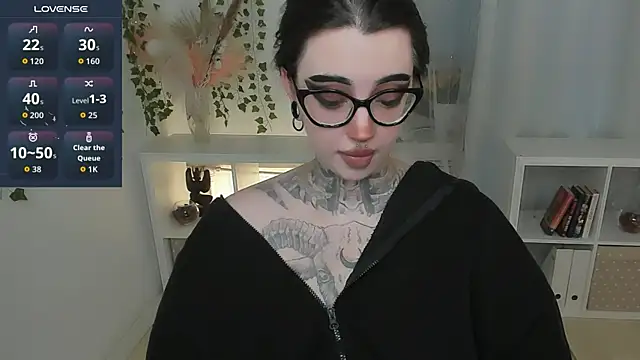 Dixi Pixi  online show from 07/17/26, 05:48