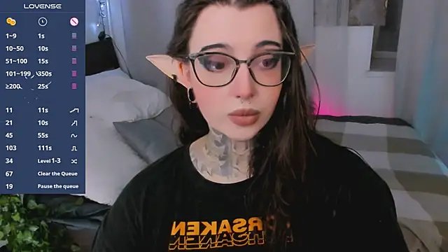 Snapshot of Dixi_Pixi_ chatting on 09/18/25, 07:44 Dixi Pixi online show from 09/18/25, 07:44