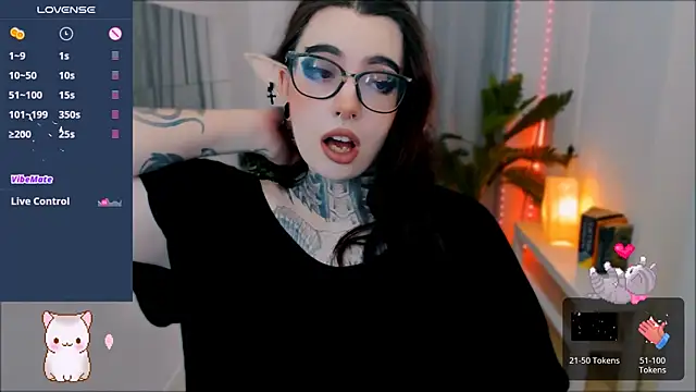 Snapshot of Dixi_Pixi_ chatting on 03/07/25, 05:40 Dixi Pixi online show from 03/07/25, 05:40