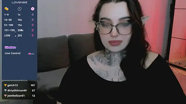 Snapshot of Dixi_Pixi_ chatting on 03/06/25, 10:09 Dixi Pixi online show from 03/06/25, 10:09