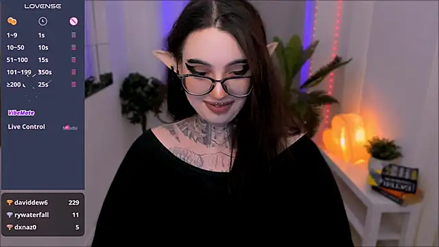 Snapshot of Dixi_Pixi_ chatting on 03/21/25, 08:50 Dixi Pixi online show from 03/21/25, 08:50