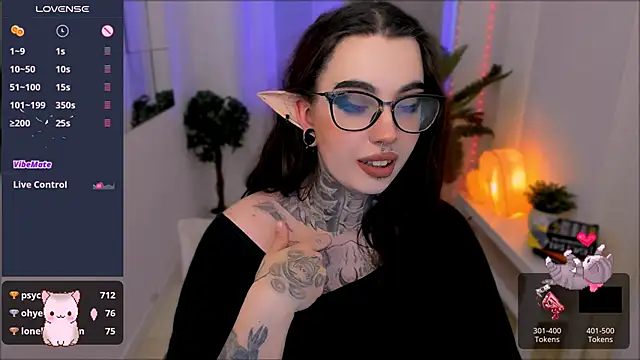 Snapshot of Dixi_Pixi_ chatting on 03/20/25, 12:22 Dixi Pixi online show from 03/20/25, 12:22