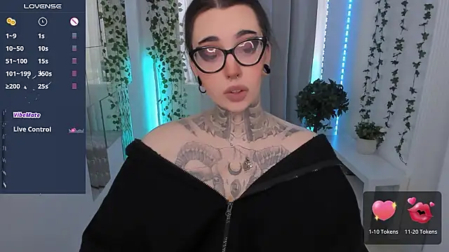 Dixi Pixi  online show from 03/13/26, 05:45