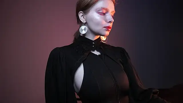 ginger hugs online show from 03/12/25, 10:07