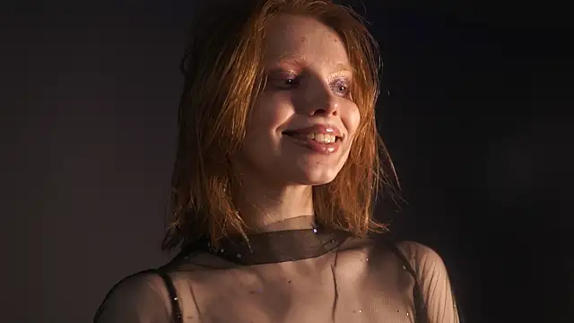 ginger hugs online show from 03/11/25, 04:19