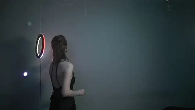 ginger hugs online show from 01/13/26, 10:13