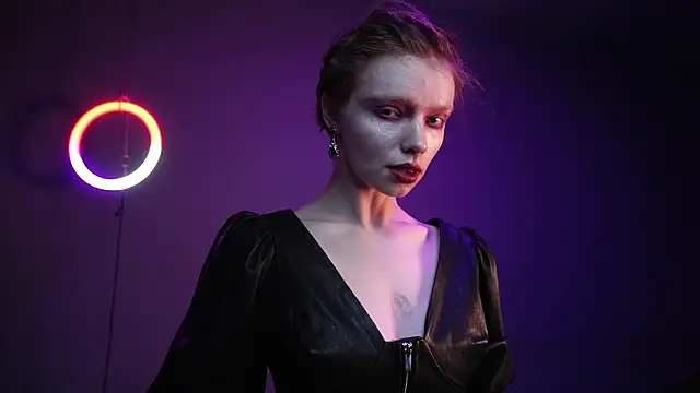 ginger hugs online show from 02/23/26, 10:10