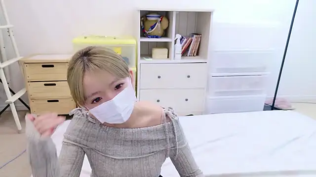neruneruru online show from 12/17/25, 09:58