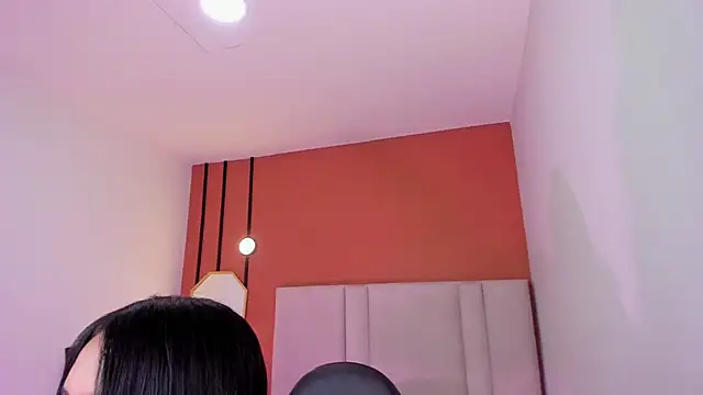 Chloe fischer  online show from 07/01/26, 07:03