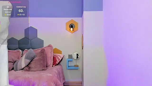 Snapshot of Chloe_fischer_ chatting on 10/02/25, 03:04 Chloe fischer online show from 10/02/25, 03:04