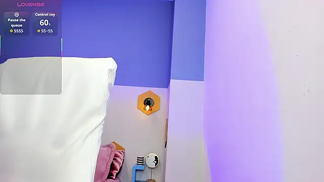 Snapshot of Chloe_fischer_ chatting on 09/30/25, 03:18 Chloe fischer online show from 09/30/25, 03:18