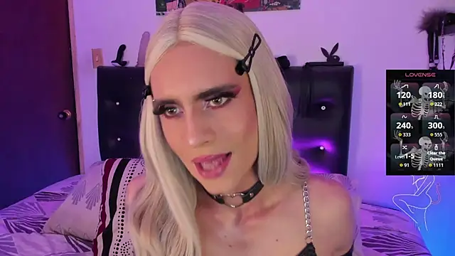 AngelsJones21 online show from 10/18/25, 04:31