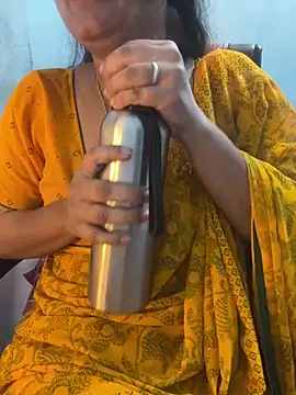 Spicy sari girl online show from 05/20/26, 01:57