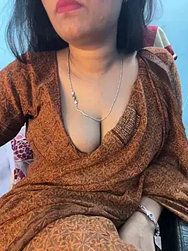 Spicy sari girl online show from 07/01/26, 04:46