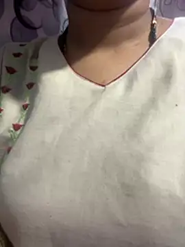 Spicy sari girl online show from 05/17/26, 01:49