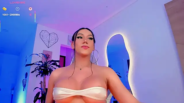 Snapshot of Pretty_Mariangel chatting on 07/13/26, 11:04 Pretty Mariangel online show from 07/13/26, 11:04