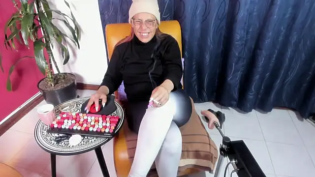 BrendaSex Hot online show from 10/25/25, 08:20