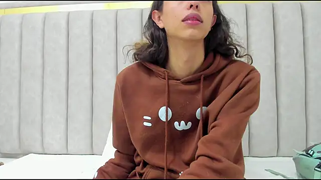 Snapshot of FreyaMoller chatting on 02/10/26, 06:51 FreyaMoller online show from 02/10/26, 06:51