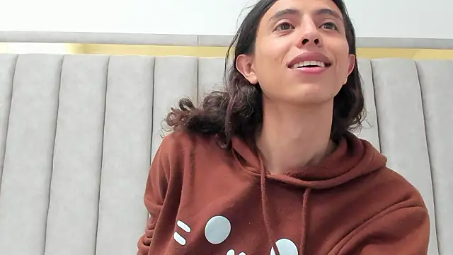 Snapshot of FreyaMoller chatting on 02/15/26, 07:02 FreyaMoller online show from 02/15/26, 07:02