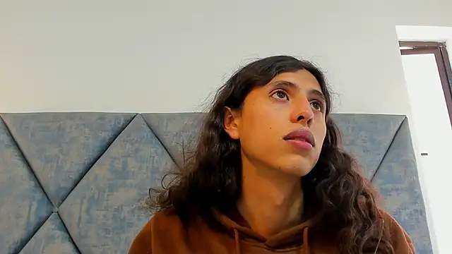 Snapshot of FreyaMoller chatting on 02/04/26, 08:59 FreyaMoller online show from 02/04/26, 08:59