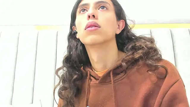 Snapshot of FreyaMoller chatting on 03/01/26, 06:41 FreyaMoller online show from 03/01/26, 06:41