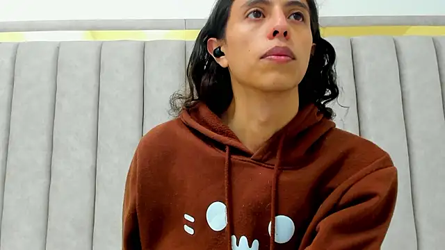 Snapshot of FreyaMoller chatting on 02/25/26, 07:03 FreyaMoller online show from 02/25/26, 07:03