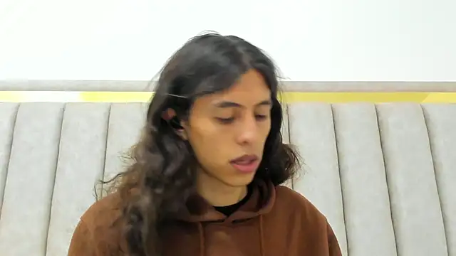 FreyaMoller online show from 03/17/26, 07:17