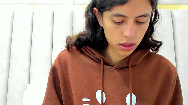 Snapshot of FreyaMoller chatting on 02/21/26, 06:32 FreyaMoller online show from 02/21/26, 06:32